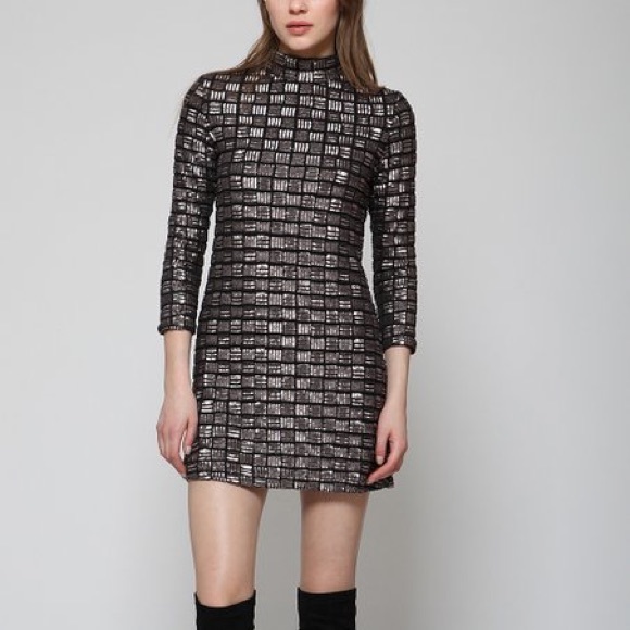 Goldie Dresses & Skirts - NWT Goldie sequin shift dress